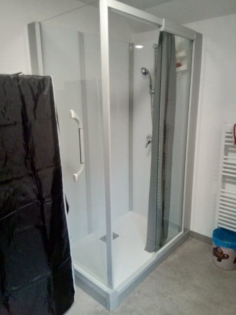 Installation de cabine de douche 88100 Saint-Dié - Entreprise Pierrel 88100 Taintrux.